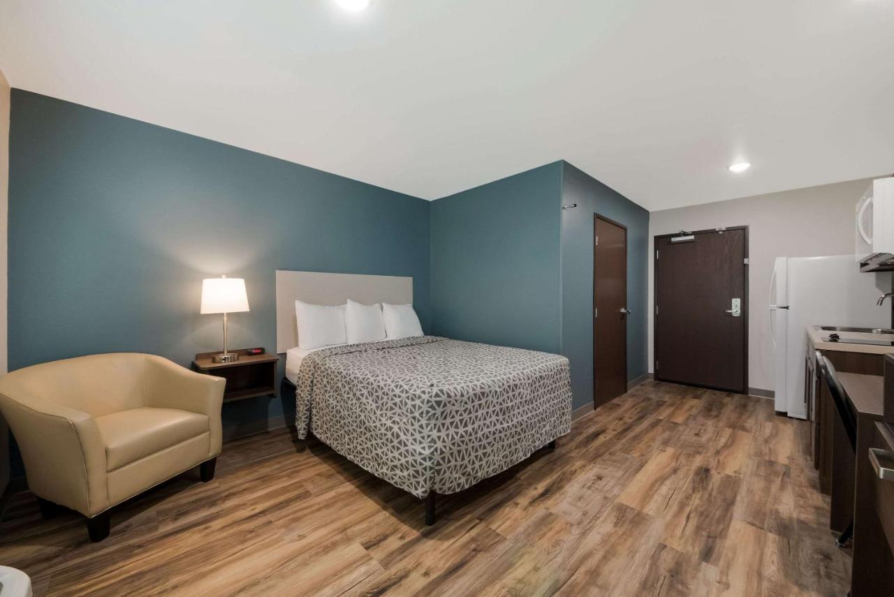 Woodspring Suites San Antonio Utsa - Medical Center ภายนอก รูปภาพ