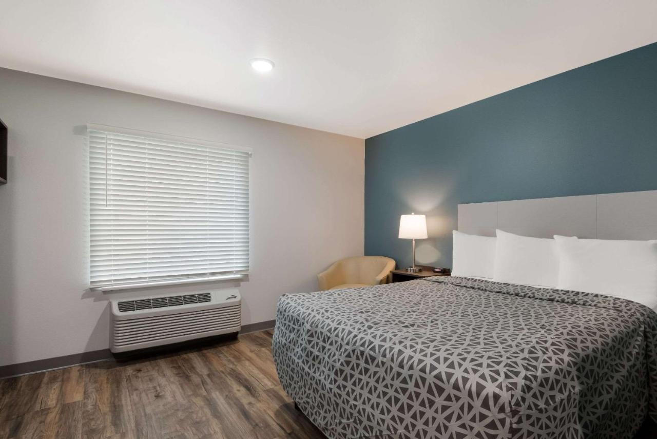 Woodspring Suites San Antonio Utsa - Medical Center ภายนอก รูปภาพ
