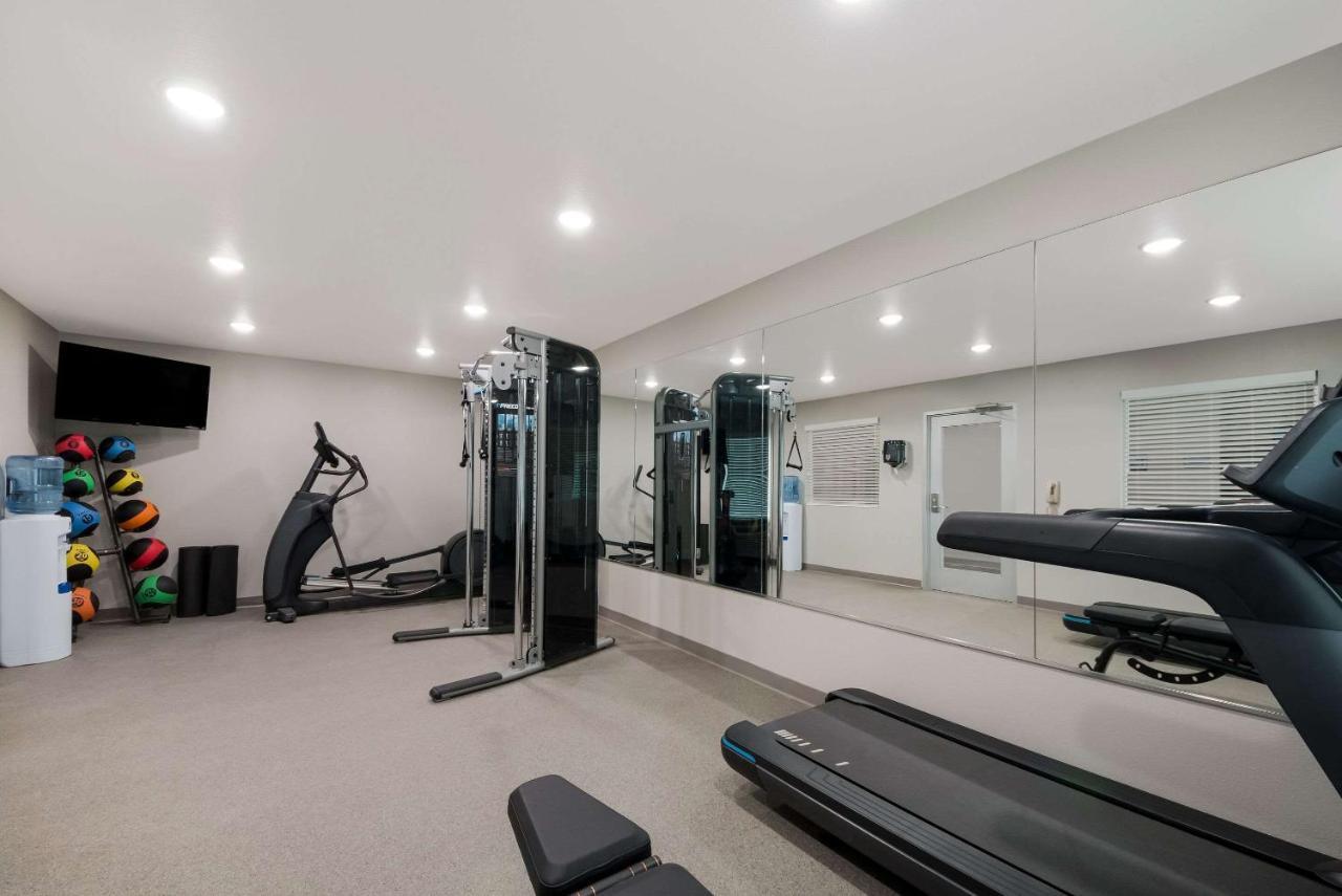 Woodspring Suites San Antonio Utsa - Medical Center ภายนอก รูปภาพ